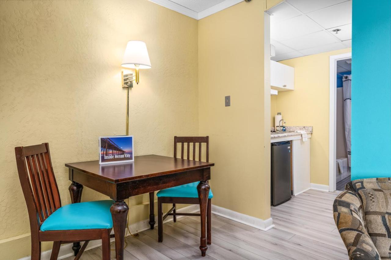 Cayman Suites Hotel Ocean City Exteriör bild