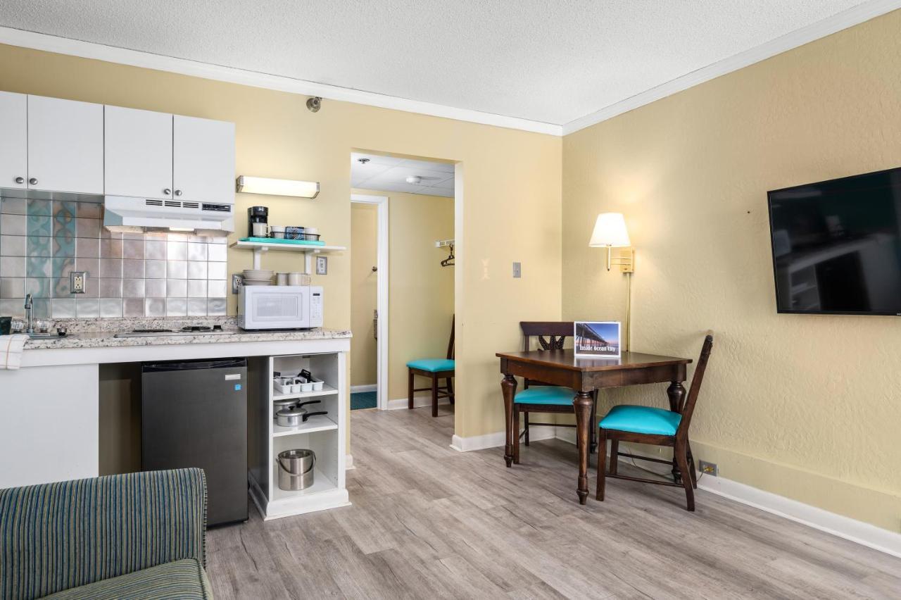 Cayman Suites Hotel Ocean City Exteriör bild