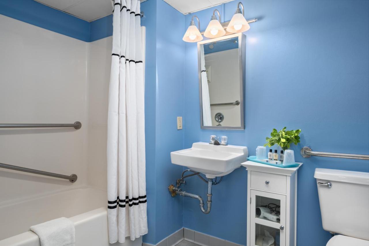 Cayman Suites Hotel Ocean City Exteriör bild