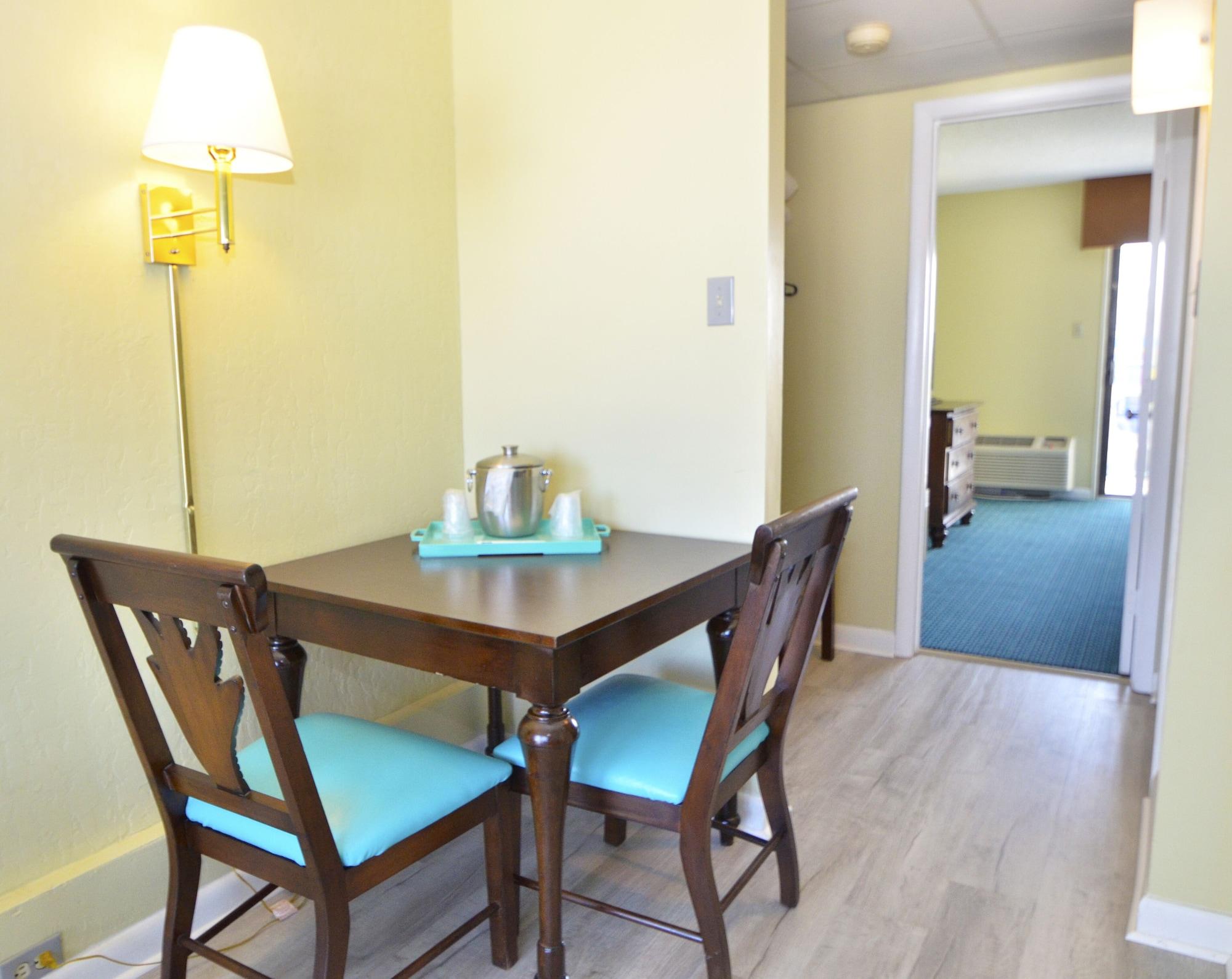 Cayman Suites Hotel Ocean City Exteriör bild